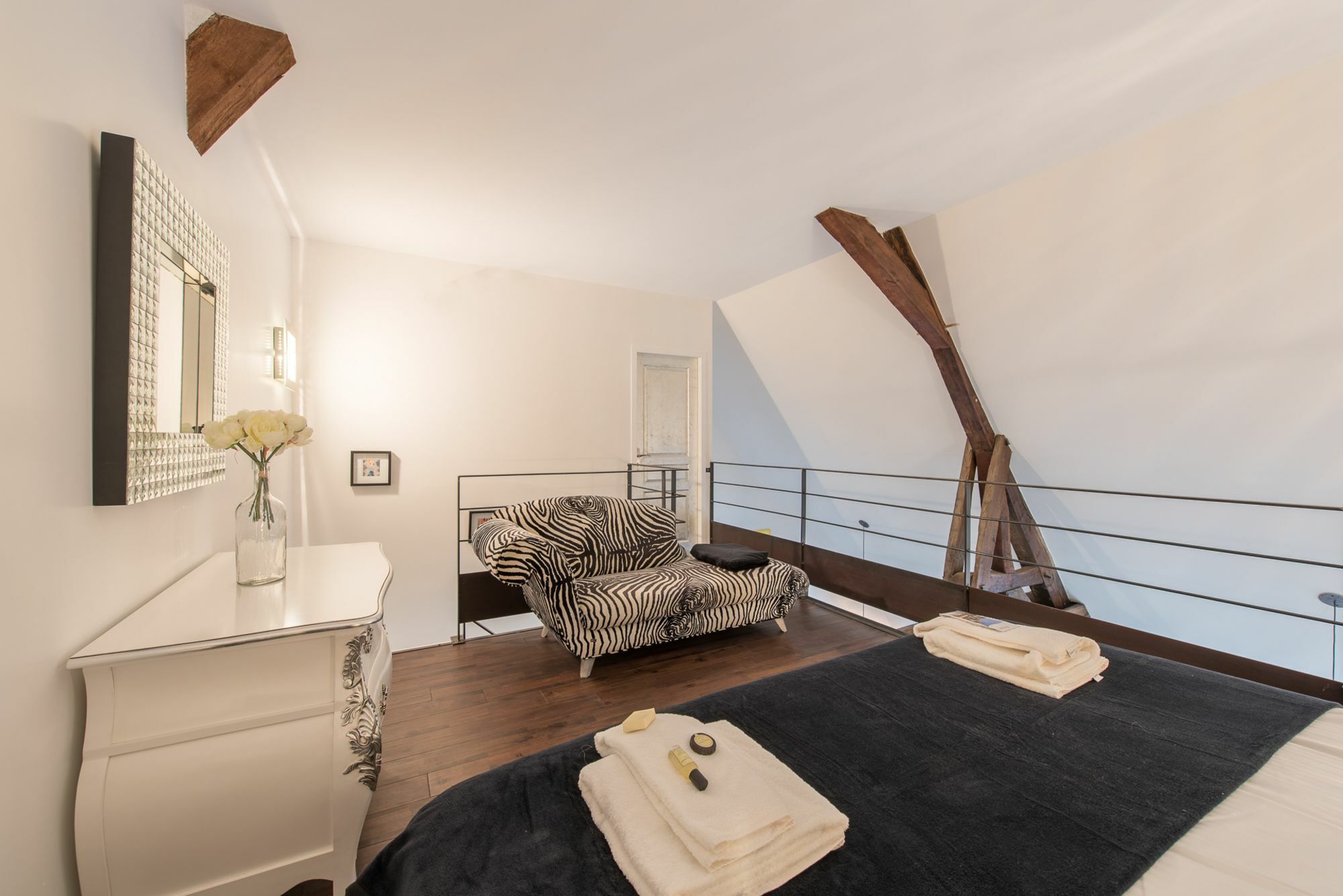 Apartamento Le Loft De La Rochepot Beaune  Exterior foto